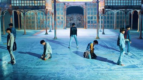 fake love mv clothes